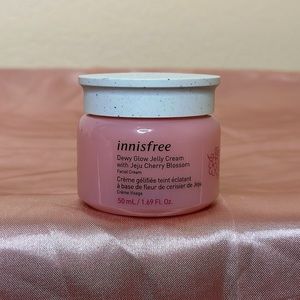 Innisfree Dewy Glow Moisturizer with Cherry Blossom & Niacinamide (SEALED)